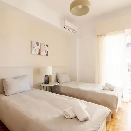 Executive Vibes - Near Acropolis Apartment *